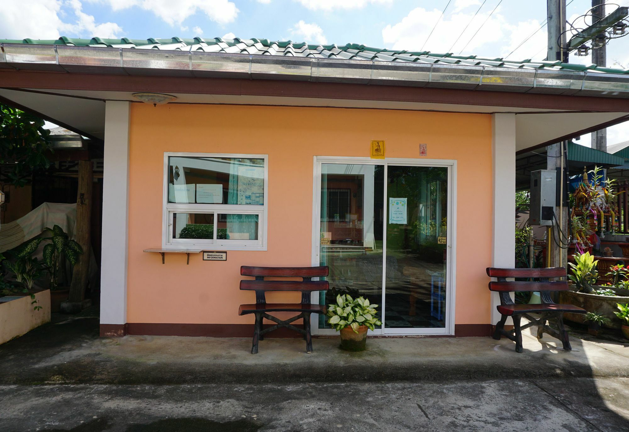 Hotel Kanoktid Place Fang Zewnętrze zdjęcie